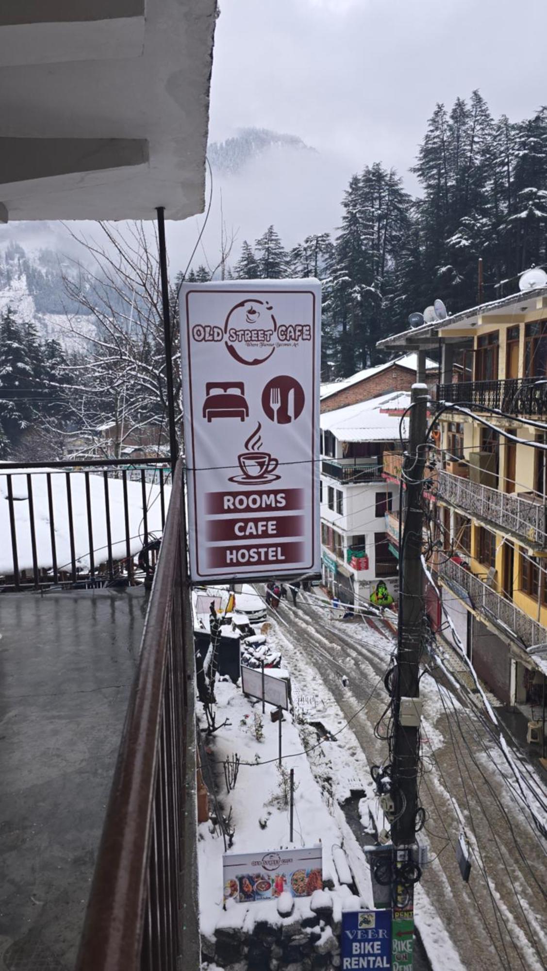 Old Street House And Cafe Hotel Manali  Exterior photo