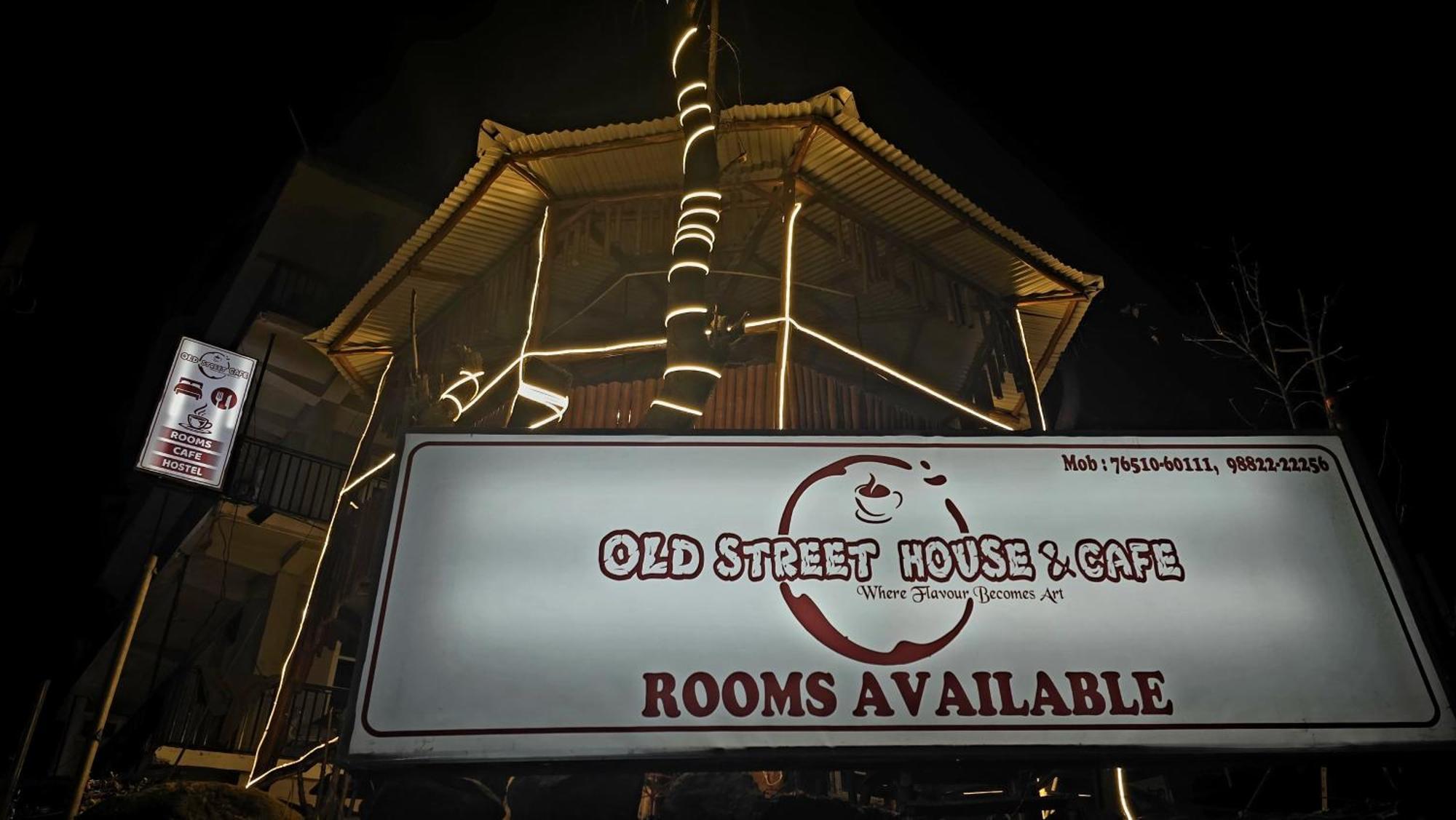 Old Street House And Cafe Hotel Manali  Exterior photo